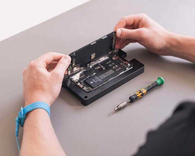 Charging port service